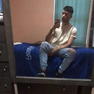 Meet your Posher, José